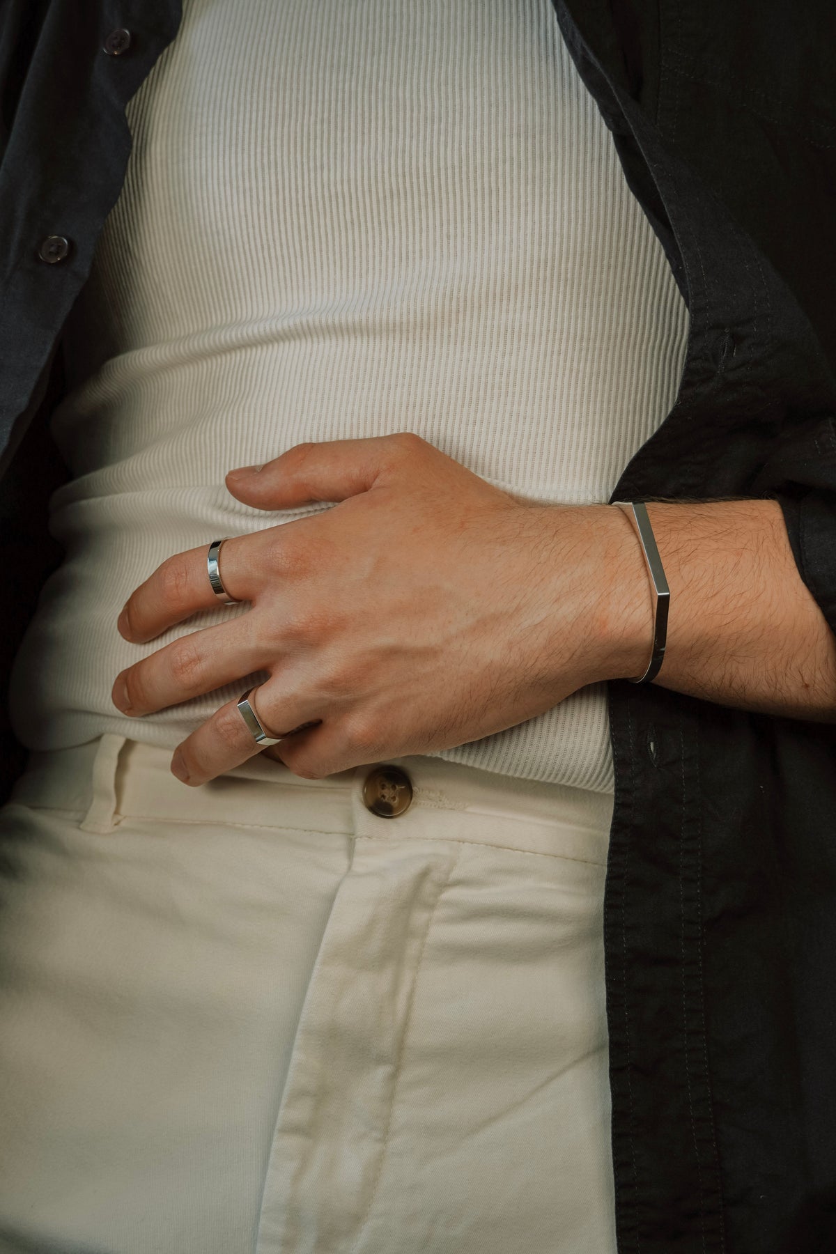 GRAND SUCESS – SIGNET CUFF